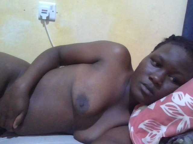 ebony-vannilah live cam on BongaCams