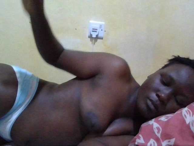 ebony-vannilah live cam on BongaCams