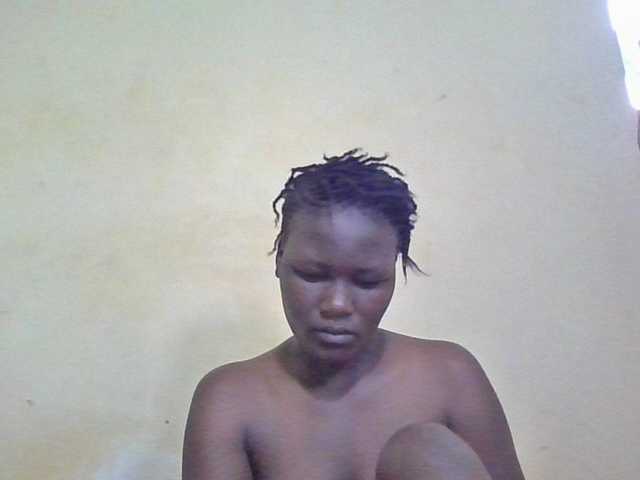 ebony-vannilah live cam on BongaCams