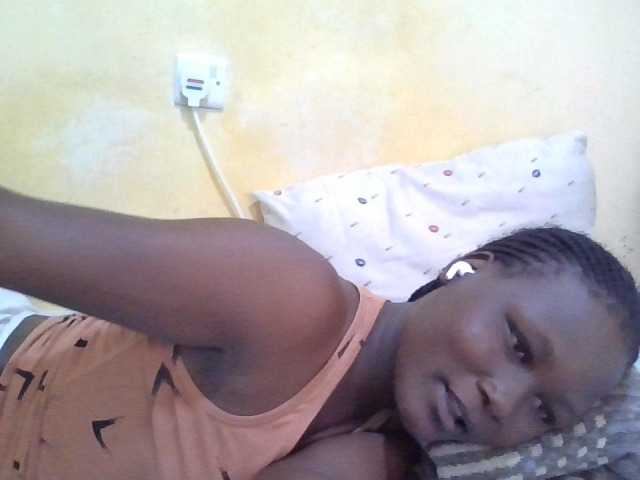 ebony-vannilah live cam on BongaCams