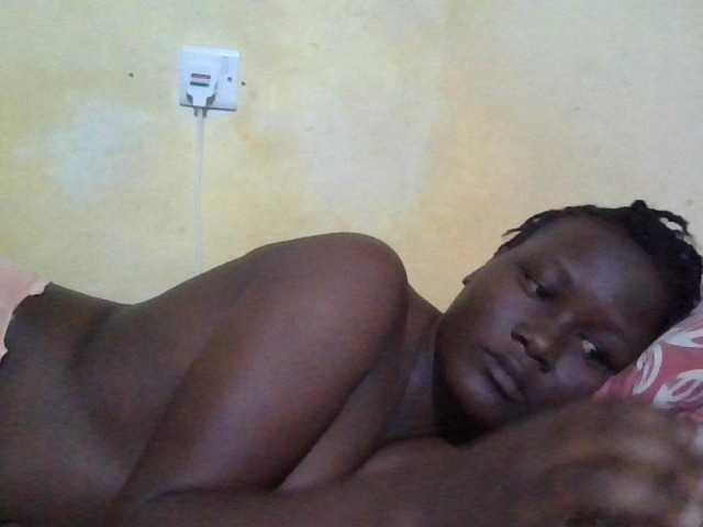 ebony-vannilah live cam on BongaCams
