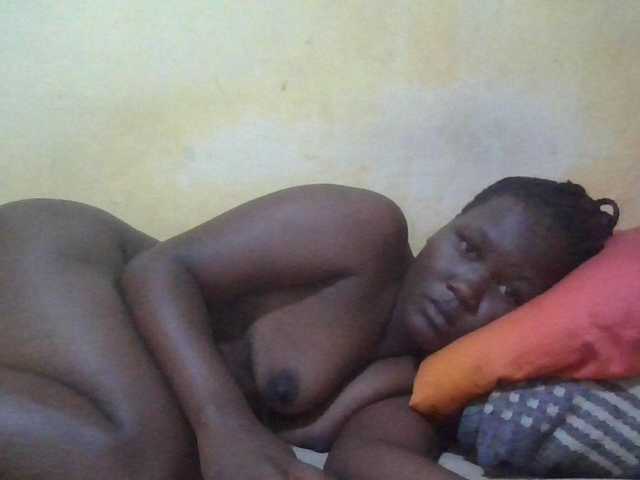 ebony-vannilah live cam on BongaCams