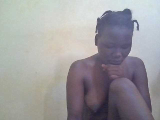 ebony-vannilah live cam on BongaCams