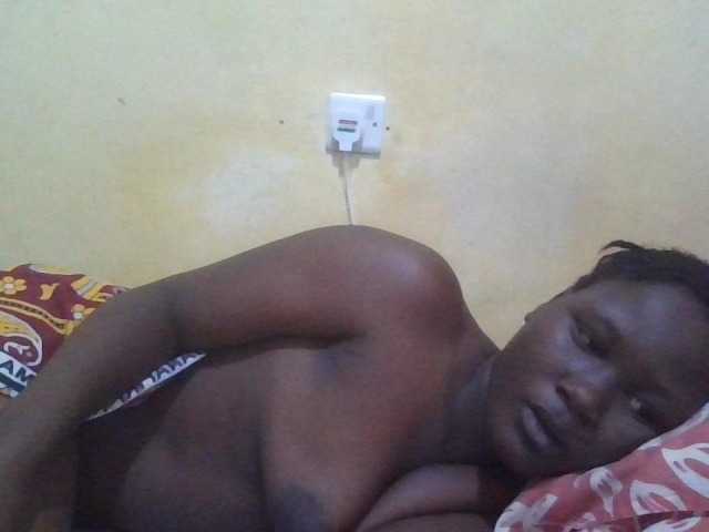 ebony-vannilah live cam on BongaCams