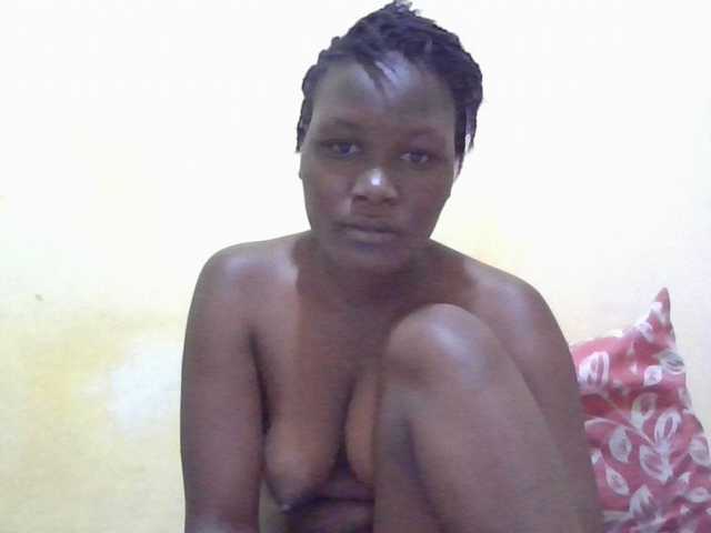 ebony-vannilah live cam on BongaCams