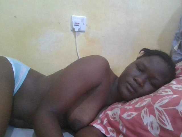 ebony-vannilah live cam on BongaCams