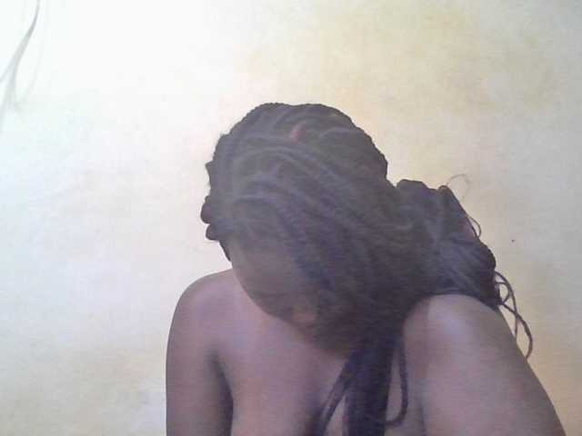 ebony-vannilah live cam on BongaCams