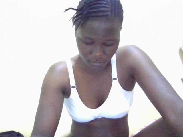 ebony-vannilah live cam on BongaCams