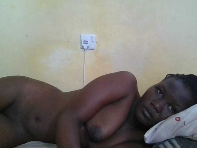 ebony-vannilah live cam on BongaCams