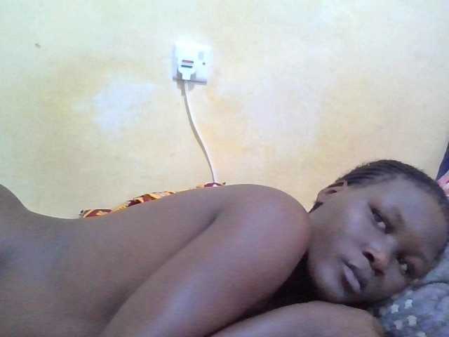 ebony-vannilah live cam on BongaCams
