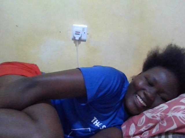 ebony-vannilah live cam on BongaCams