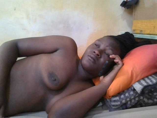 ebony-vannilah live cam on BongaCams