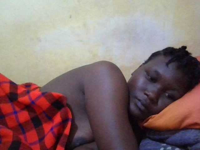 ebony-vannilah live cam on BongaCams