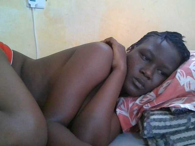 ebony-vannilah live cam on BongaCams