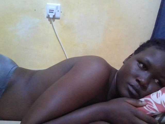 ebony-vannilah live cam on BongaCams