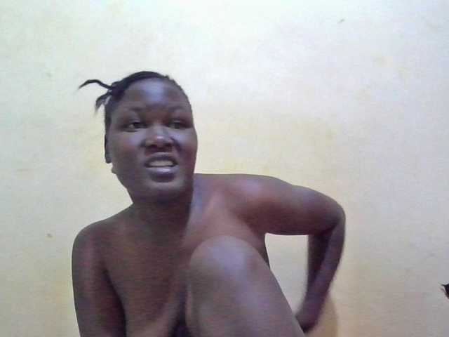 ebony-vannilah live cam on BongaCams