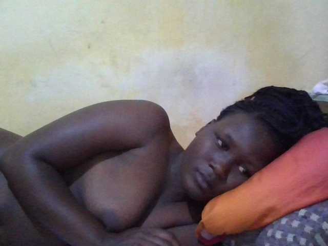 ebony-vannilah live cam on BongaCams