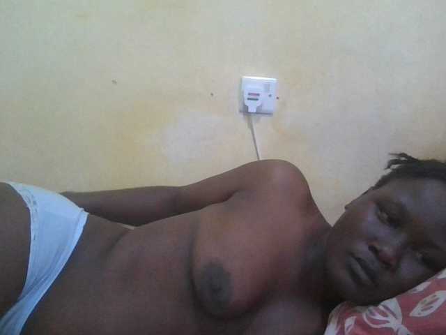 ebony-vannilah live cam on BongaCams
