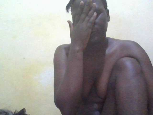 ebony-vannilah live cam on BongaCams