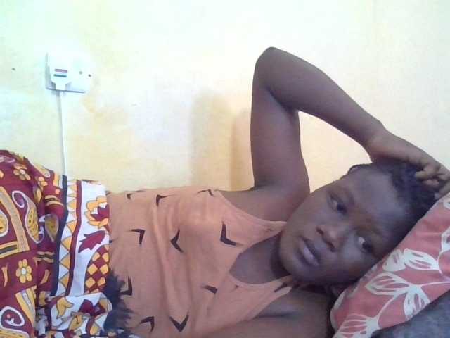 ebony-vannilah live cam on BongaCams