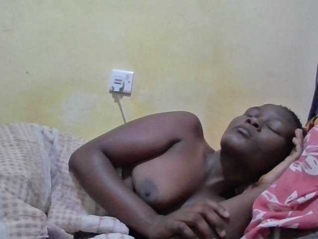 ebony-vannilah live cam