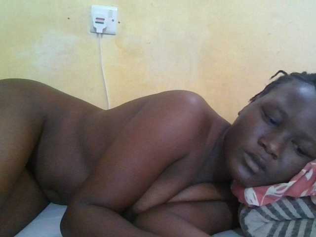 ebony-vannilah live cam on BongaCams