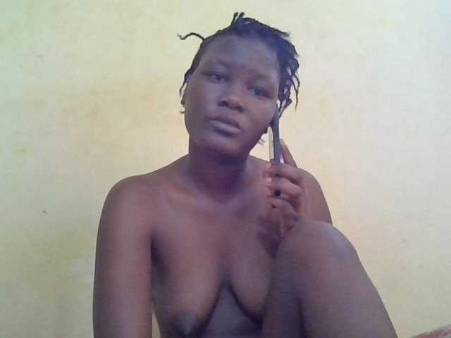 ebony-vannilah live cam on BongaCams
