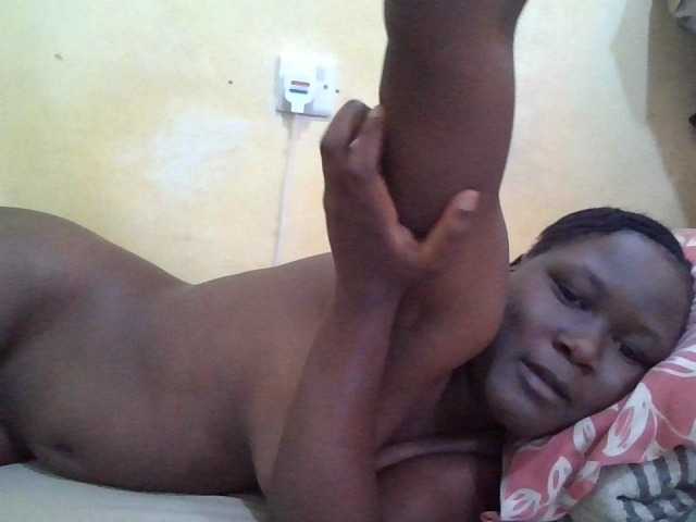 ebony-vannilah live cam on BongaCams