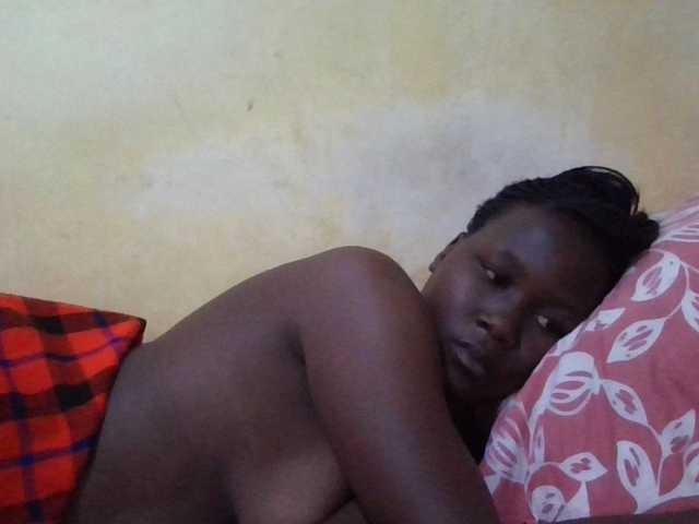 ebony-vannilah live cam on BongaCams