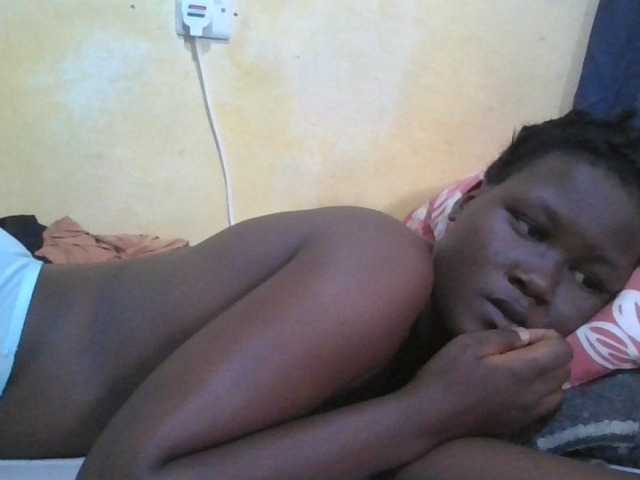 ebony-vannilah live cam on BongaCams