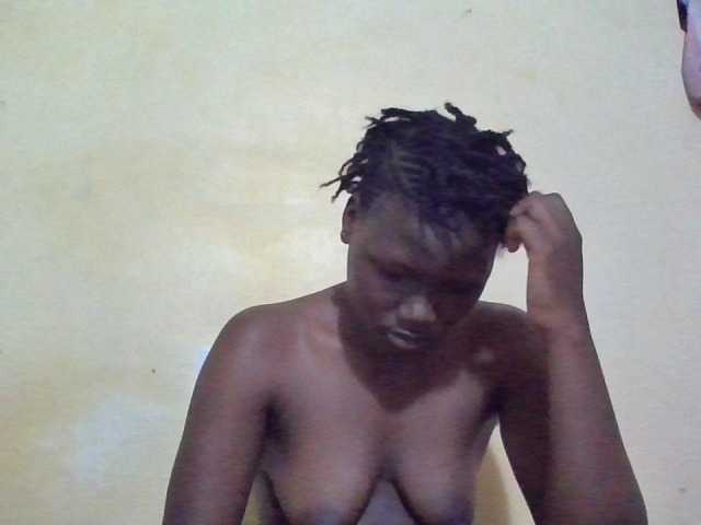 ebony-vannilah live cam on BongaCams