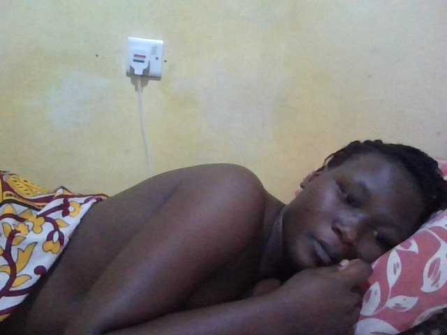 ebony-vannilah live cam on BongaCams