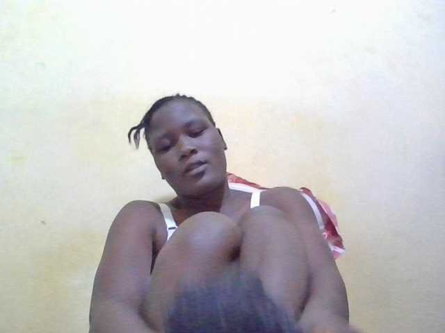 ebony-vannilah live cam on BongaCams