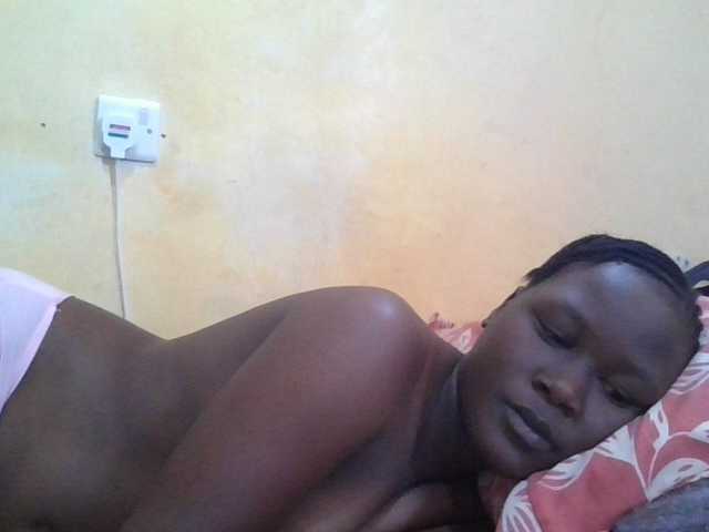 ebony-vannilah live cam on BongaCams