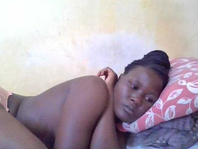 ebony-vannilah live cam on BongaCams