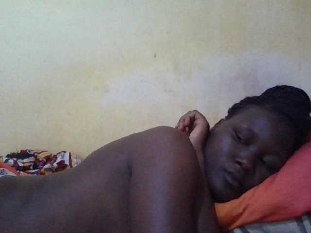ebony-vannilah live cam on BongaCams