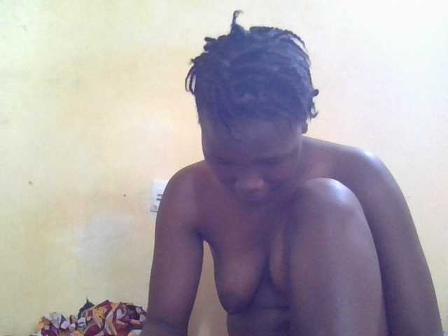 ebony-vannilah live cam on BongaCams