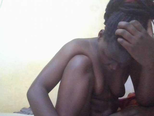 ebony-vannilah live cam on BongaCams