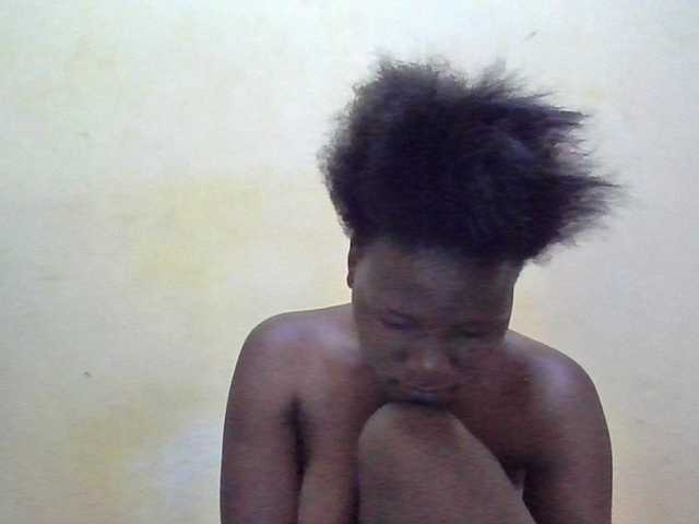 ebony-vannilah live cam on BongaCams