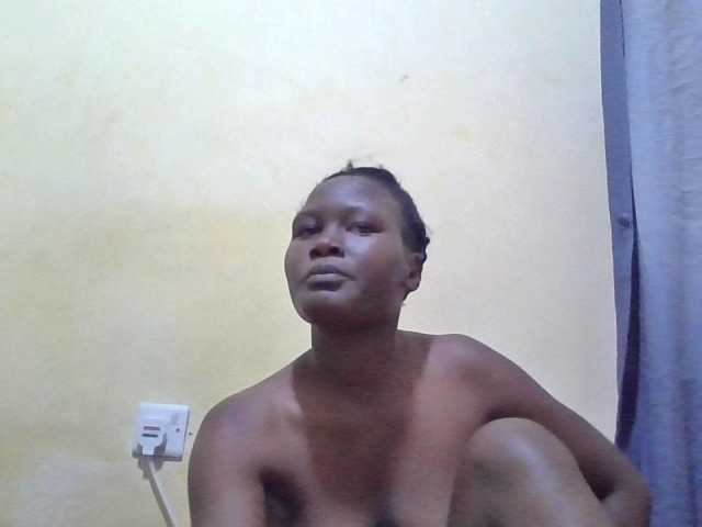 ebony-vannilah live cam on BongaCams