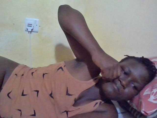 ebony-vannilah live cam on BongaCams