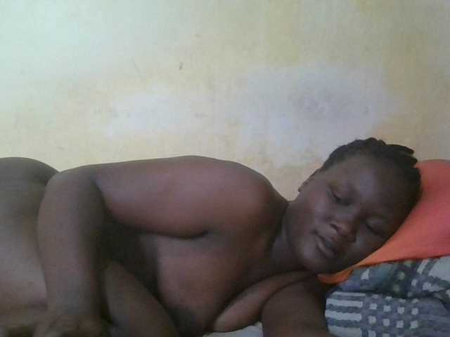 ebony-vannilah live cam on BongaCams