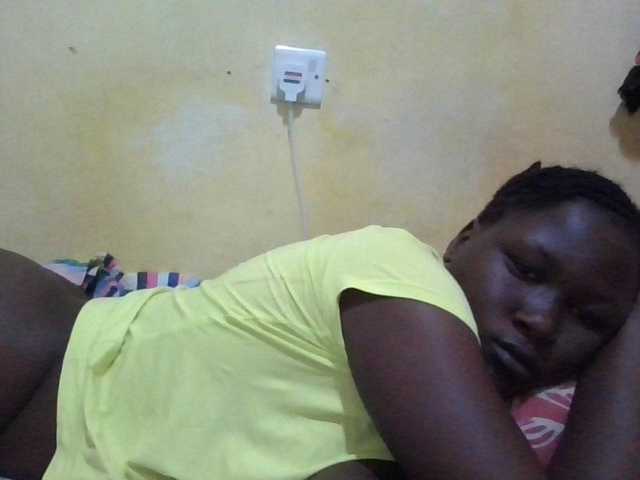 ebony-vannilah live cam on BongaCams