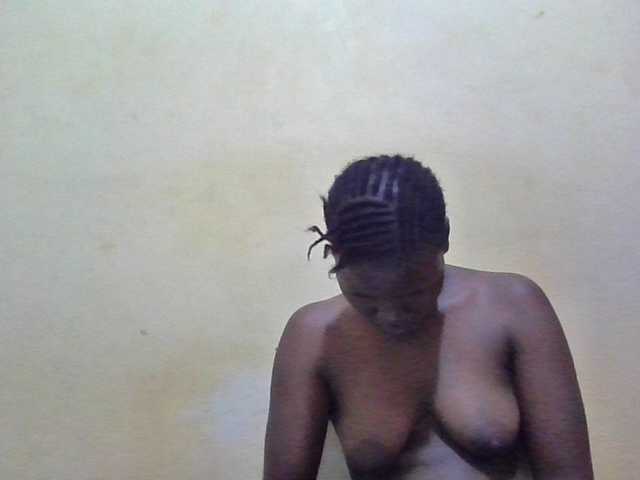 ebony-vannilah live cam on BongaCams