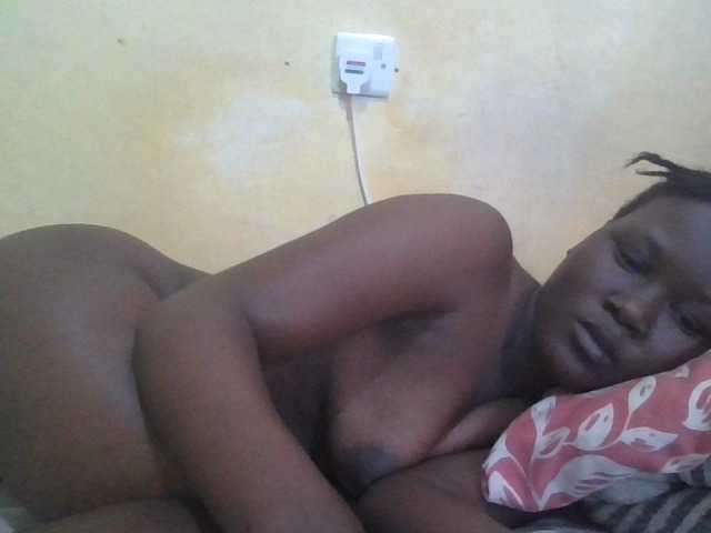 ebony-vannilah live cam on BongaCams