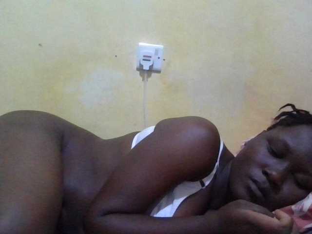 ebony-vannilah live cam on BongaCams