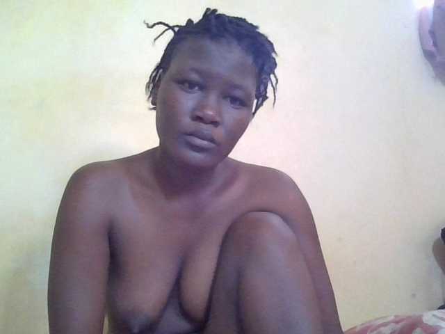 ebony-vannilah live cam on BongaCams