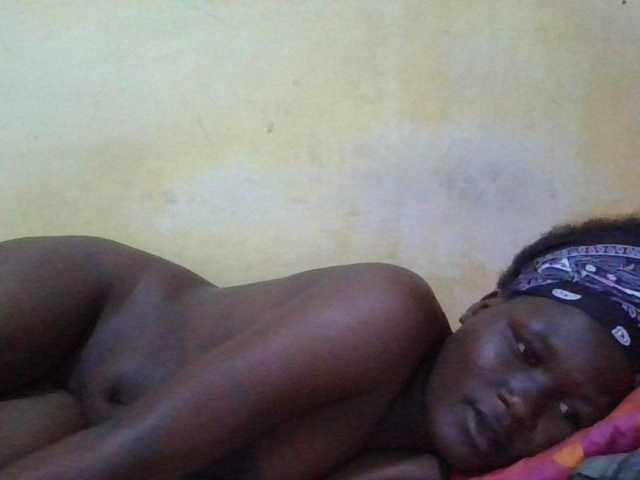 ebony-vannilah live cam on BongaCams