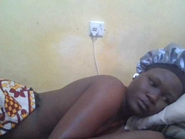 ebony-vannilah live cam on BongaCams
