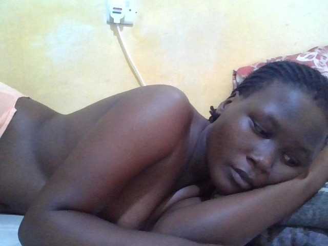 ebony-vannilah live cam on BongaCams